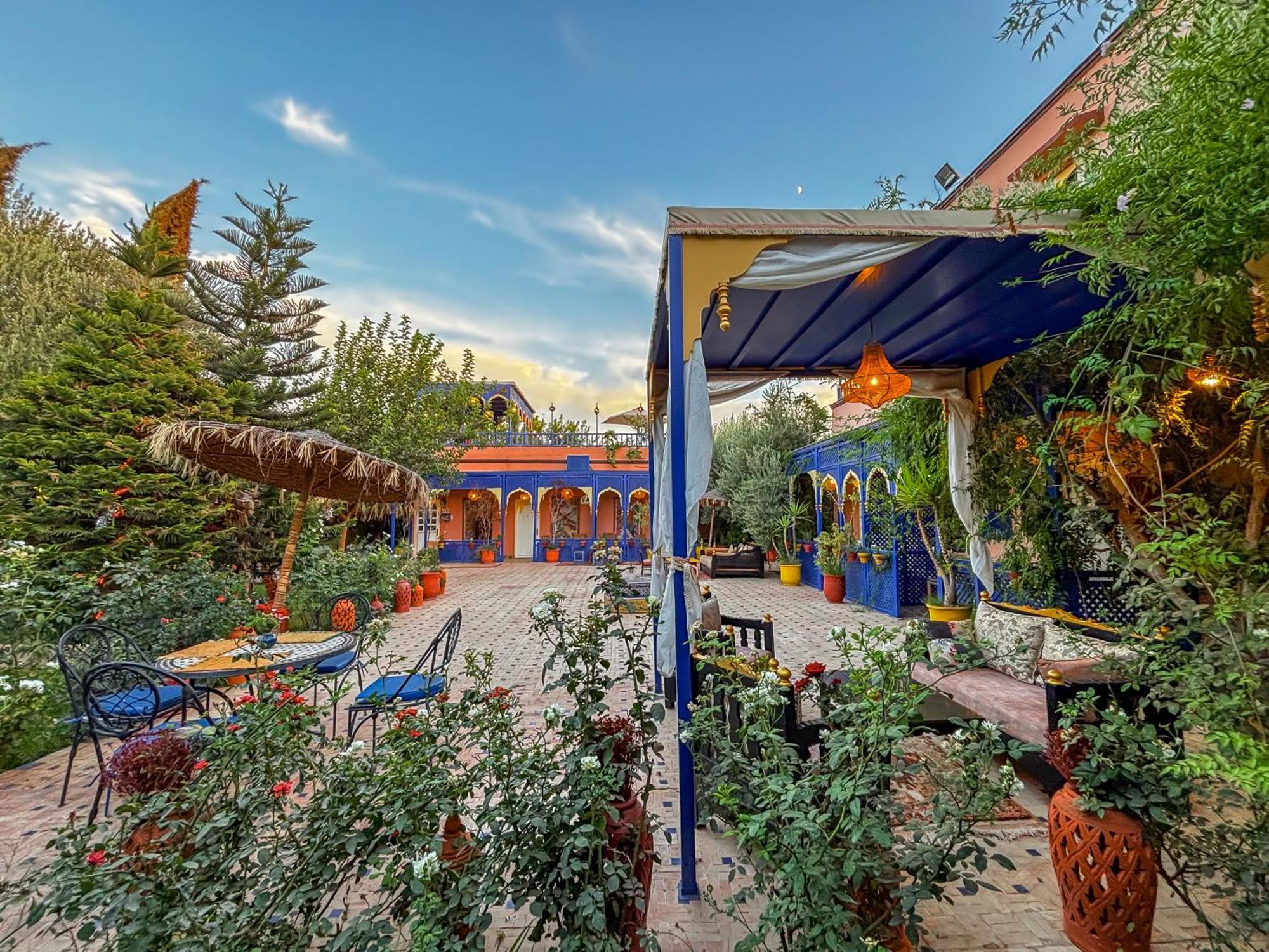 Le Bleu House Bed & Breakfast Sidi Abdallah Ghiat Eksteriør bilde